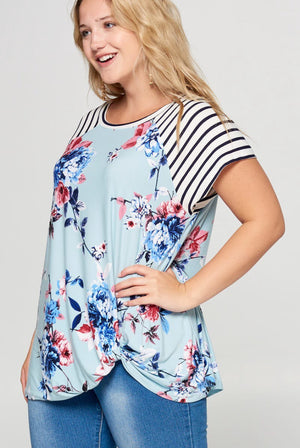Plus-Size Floral Printed Top