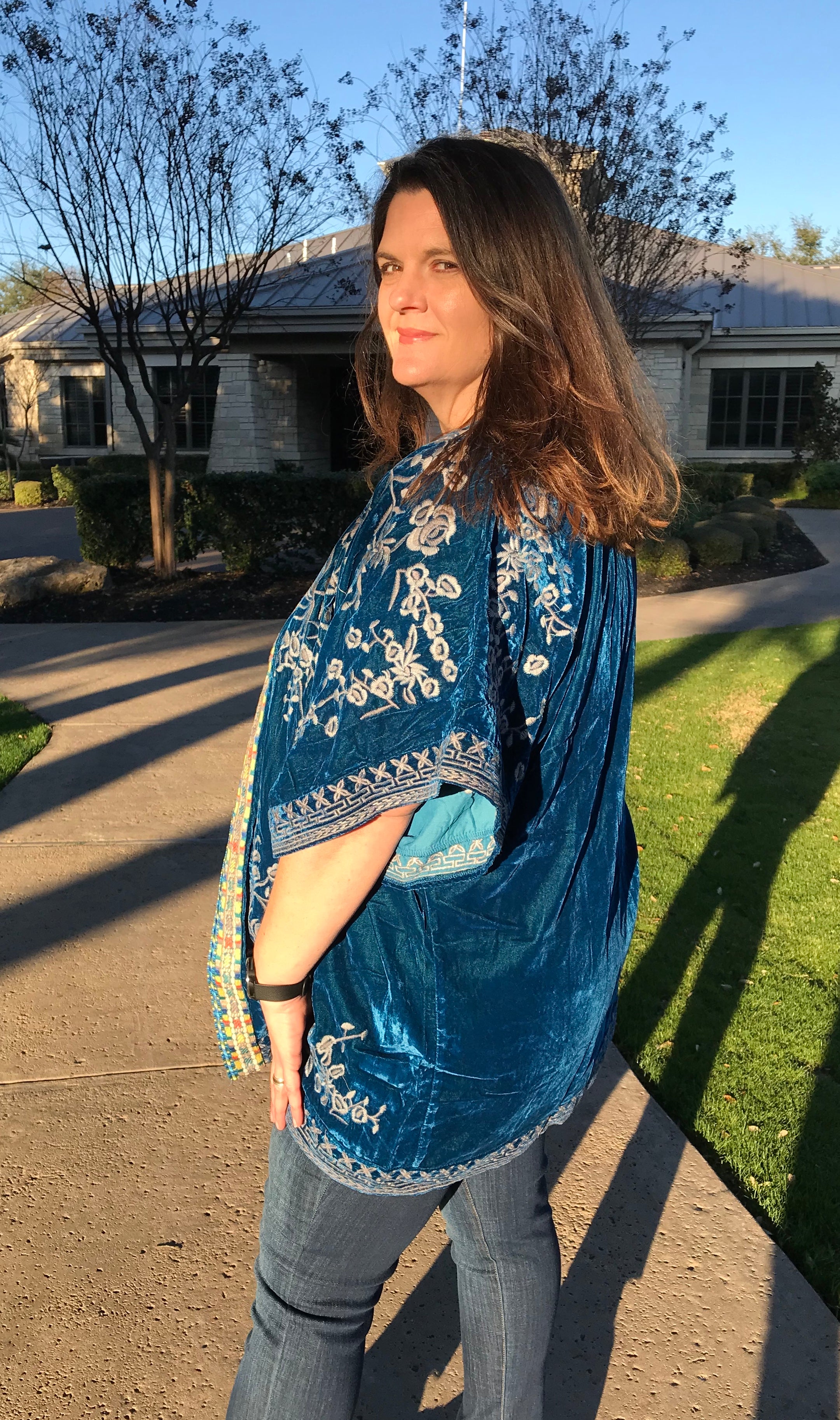 Plus Size Velvet Embroidery Detailed Kimono